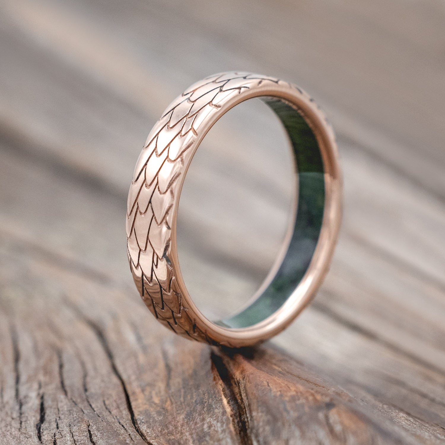"ECHO" - DRAGON SCALE WEDDING RING FEATURING A MOSS LINED BAND-Staghead Designs