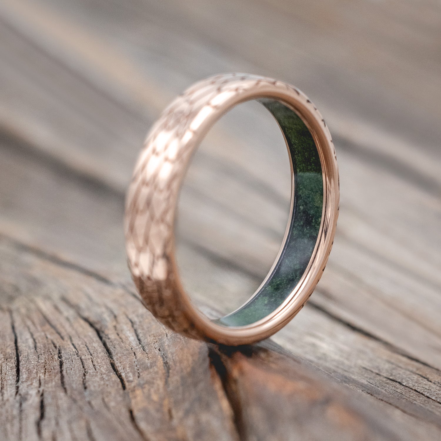"ECHO" - DRAGON SCALE WEDDING RING FEATURING A MOSS LINED BAND-Staghead Designs