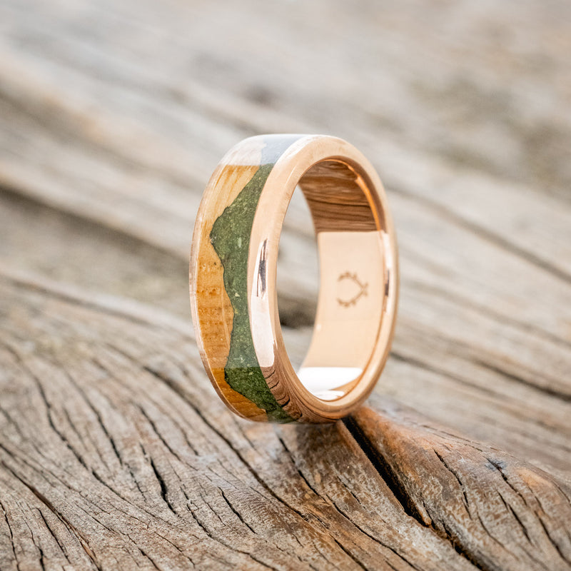 "EZRA" - WHISKEY BARREL OAK WITH MOSS WEDDING RING-10