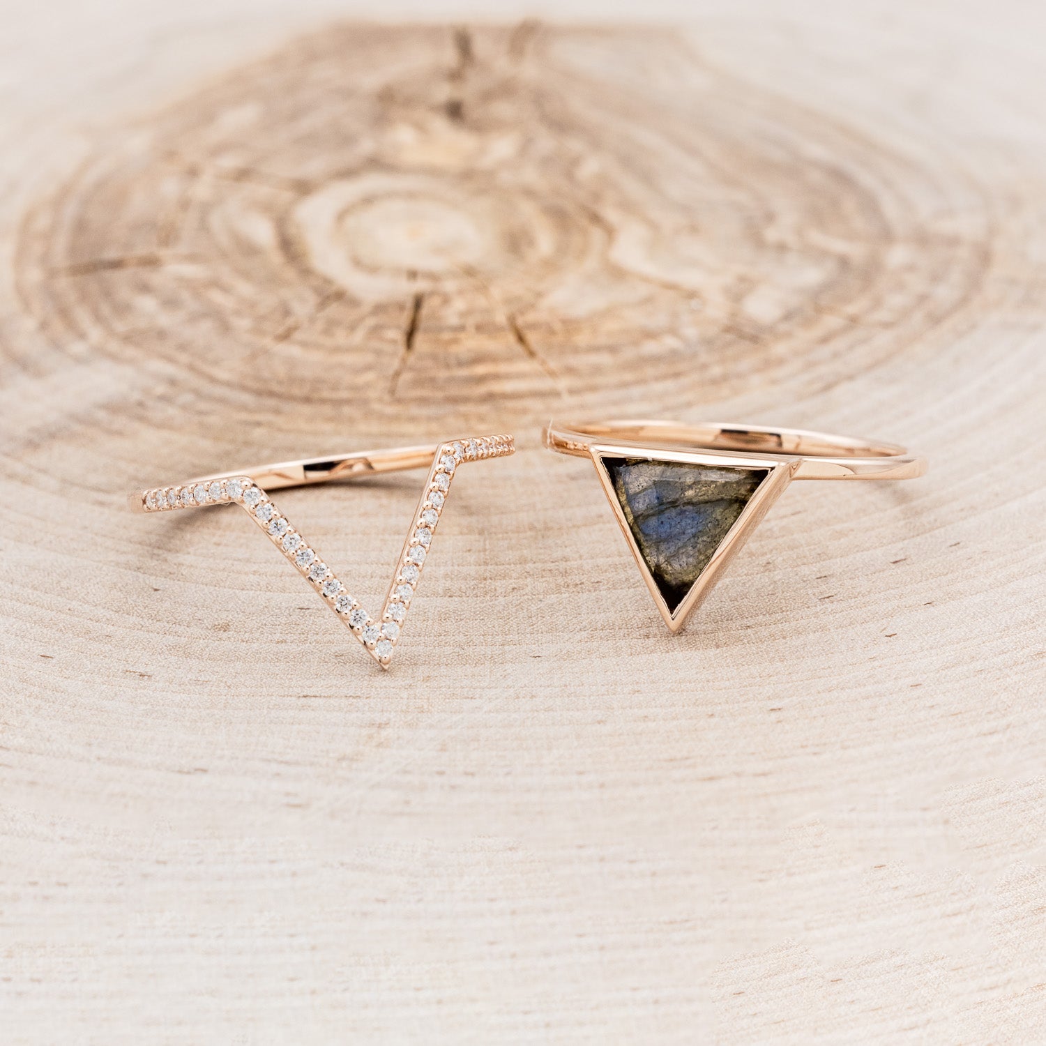 "JENNY FROM THE BLOCK" - TRIANGLE LABRADORITE ENGAGEMENT RING WITH V-SHAPED DIAMOND BAND-5