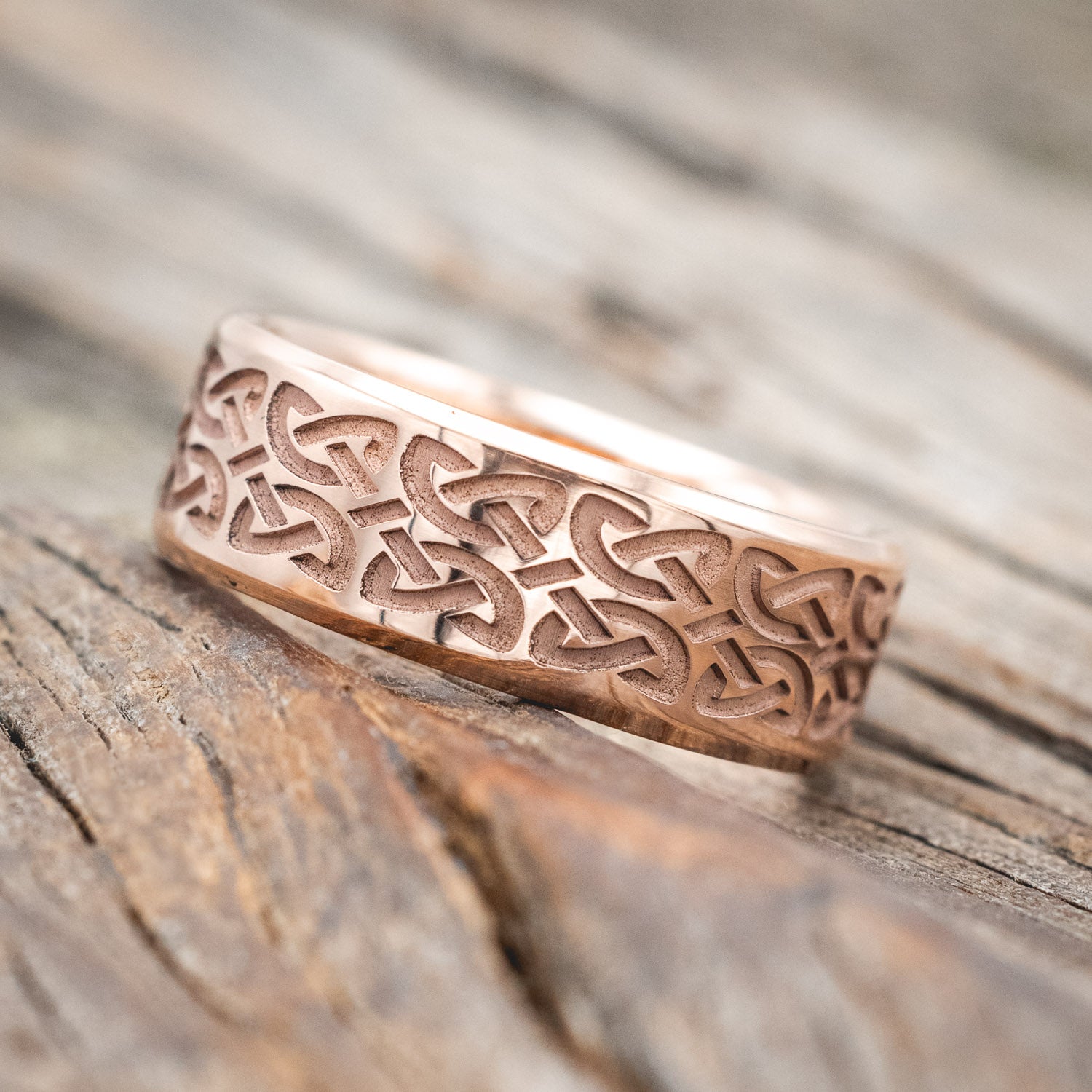 CELTIC LOVE KNOT ENGRAVED WEDDING BAND-Staghead Designs