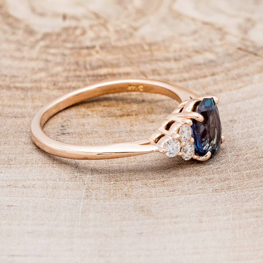 "RHEA" - OVAL LAB-GROWN ALEXANDRITE ENGAGEMENT RING WITH DIAMOND ACCENTS-9