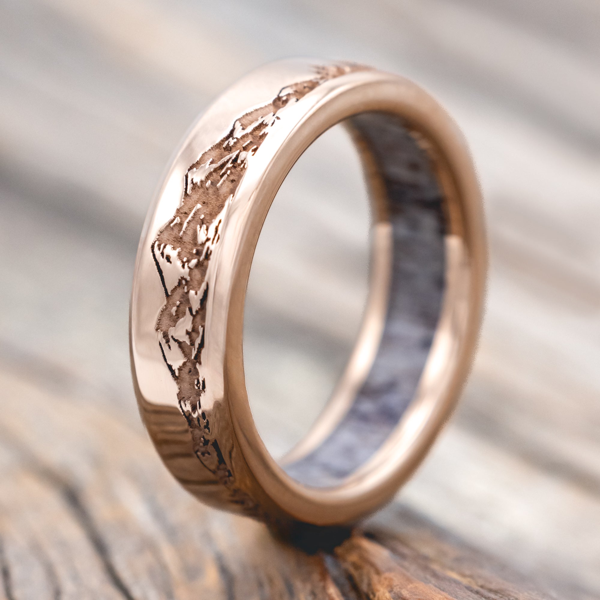 "ROSS" - MOUNTAIN & FOREST ENGRAVED WEDDING BAND WITH CUSTOM LINING - 14K ROSE GOLD (6MM) - SIZE 7 3/4-Staghead Designs