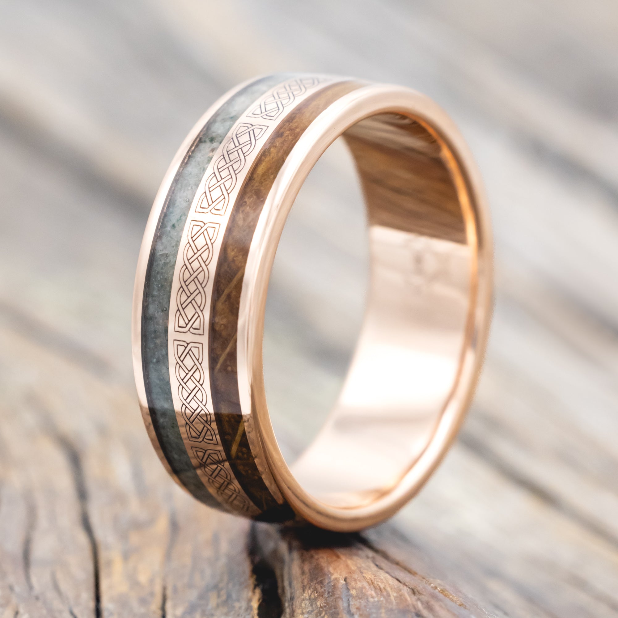 "RYDER" - CELTIC SAILOR'S KNOT ENGRAVED WITH WHISKEY BARREL & MOSS AGATE WEDDING RING-Staghead Designs