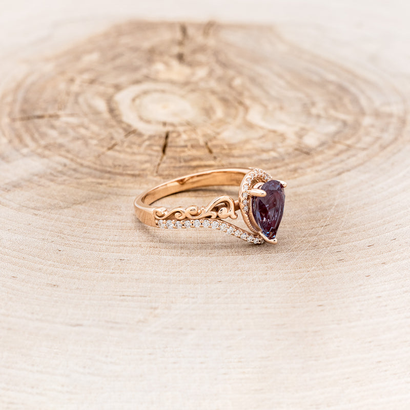 Emerald Cut Bezel Setting Alexandrite Ring Rose Gold June Birthstone  Anniversary Gift For Women - Oveela Jewelry
