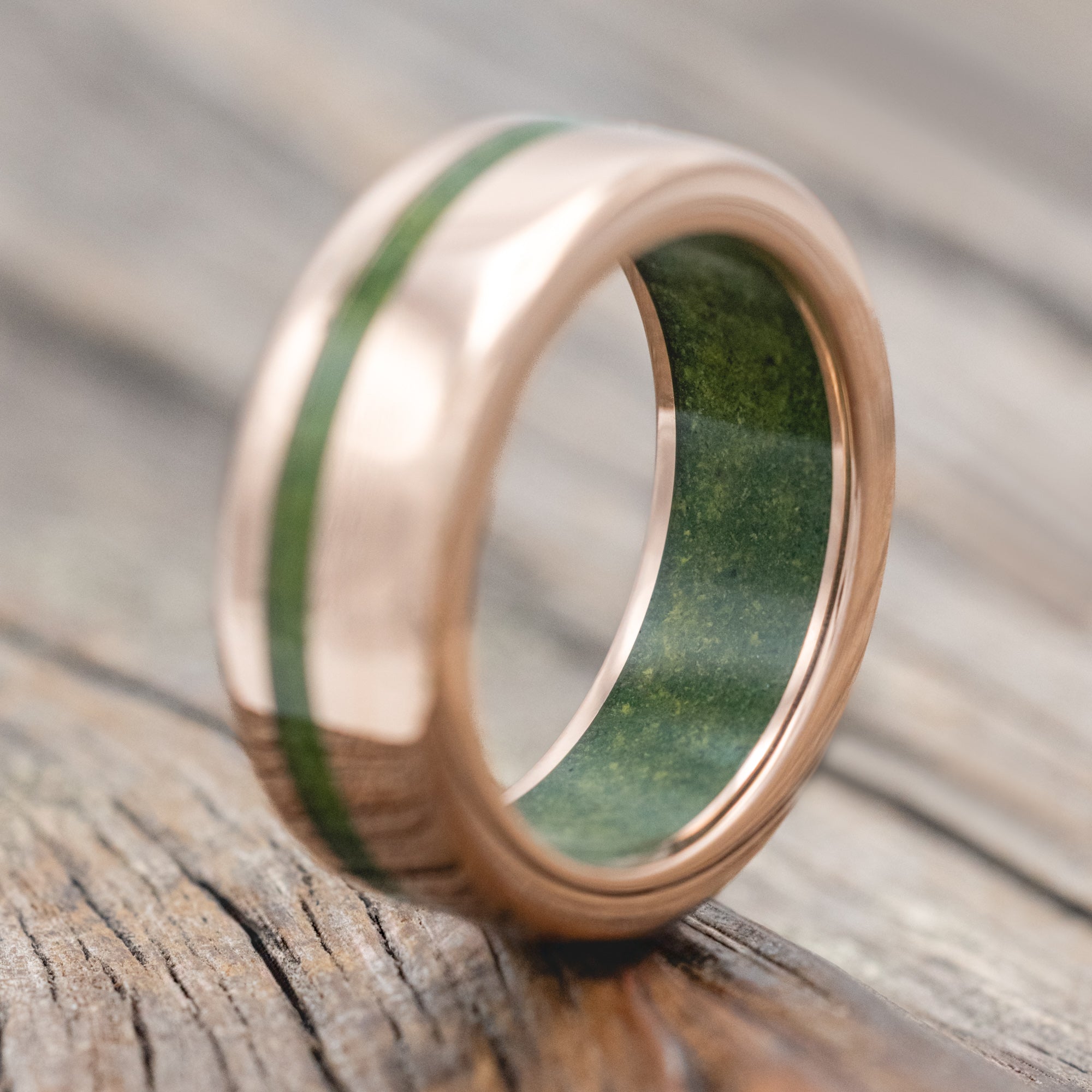 "VERTIGO" - MOSS INLAY & LINING WEDDING RING-Staghead Designs