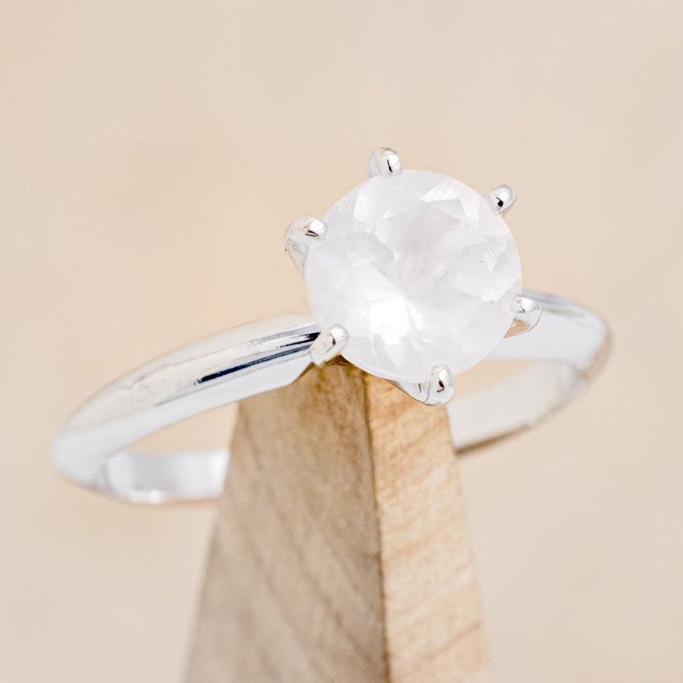 ROUND ROSE QUARTZ SOLITAIRE ENGAGEMENT RING-1