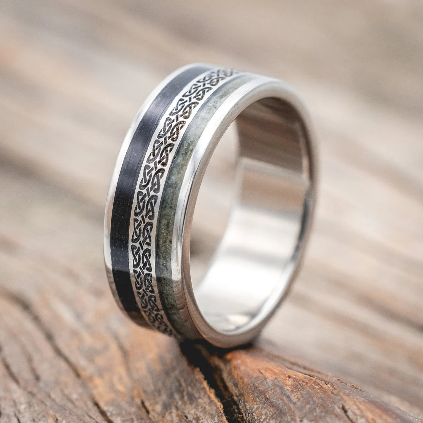 "RYDER" - CELTIC LOVE KNOT ENGRAVED BAND WITH CRUSHED MOSS AGATE & JET STONE INLAYS - TITANIUM - SIZE 9-Staghead Designs