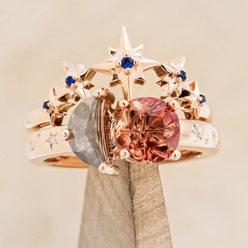 "SIDRA" - TOI ET MOI ROUND CUT OREGON SUNSTONE ENGAGEMENT RING WITH A CRESCENT MOON ACCENT & TRACER-Staghead Designs