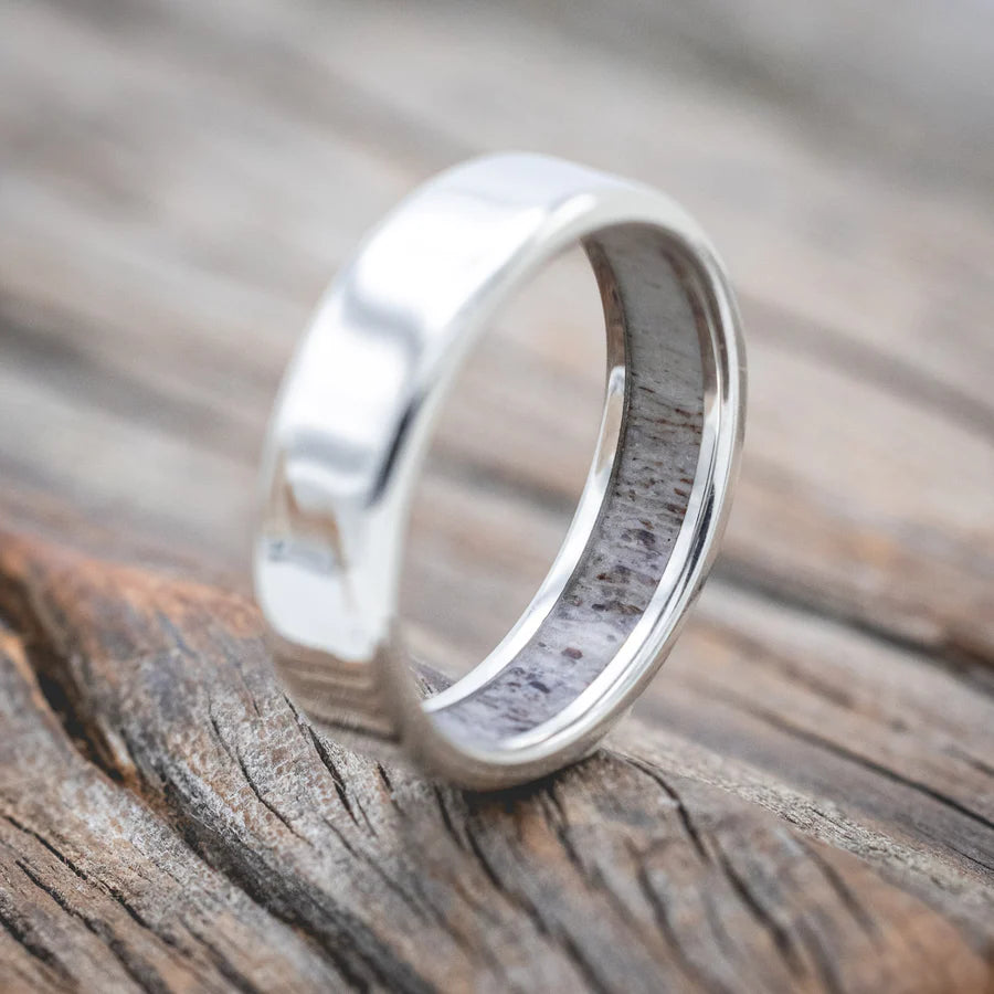 ANTLER LINED WEDDING RING - SILVER (6MM) - SIZE 11 1/2-Staghead Designs