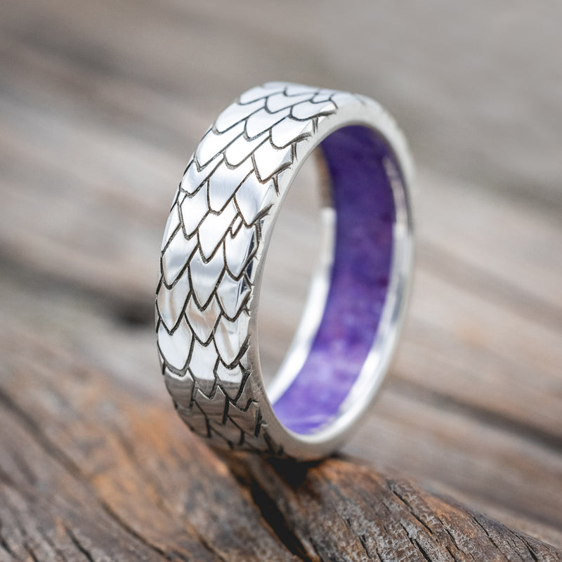 "ECHO" - DRAGON SCALE WEDDING RING FEATURING A PURPLE OPAL LINED BAND-Staghead Designs