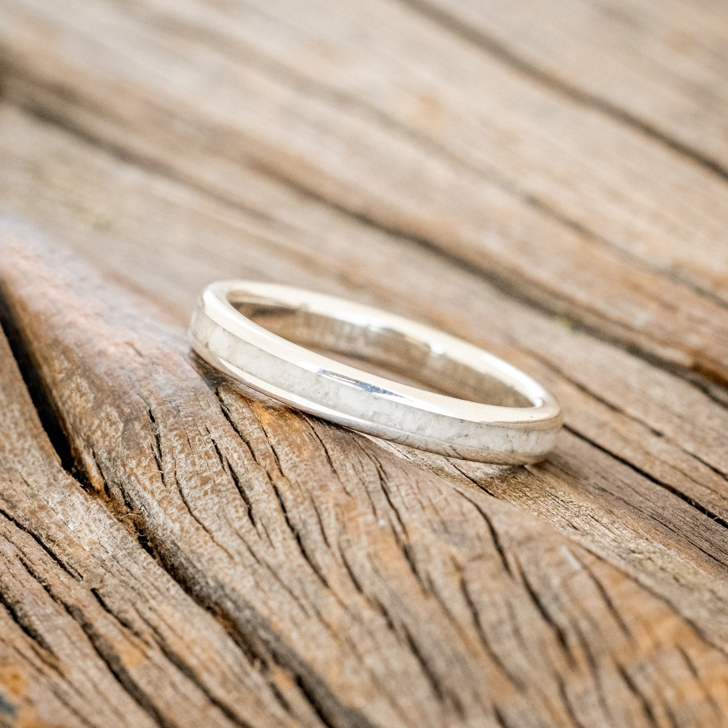 "ETERNA" - ELK TOOTH IVORY STACKING WEDDING BAND-5