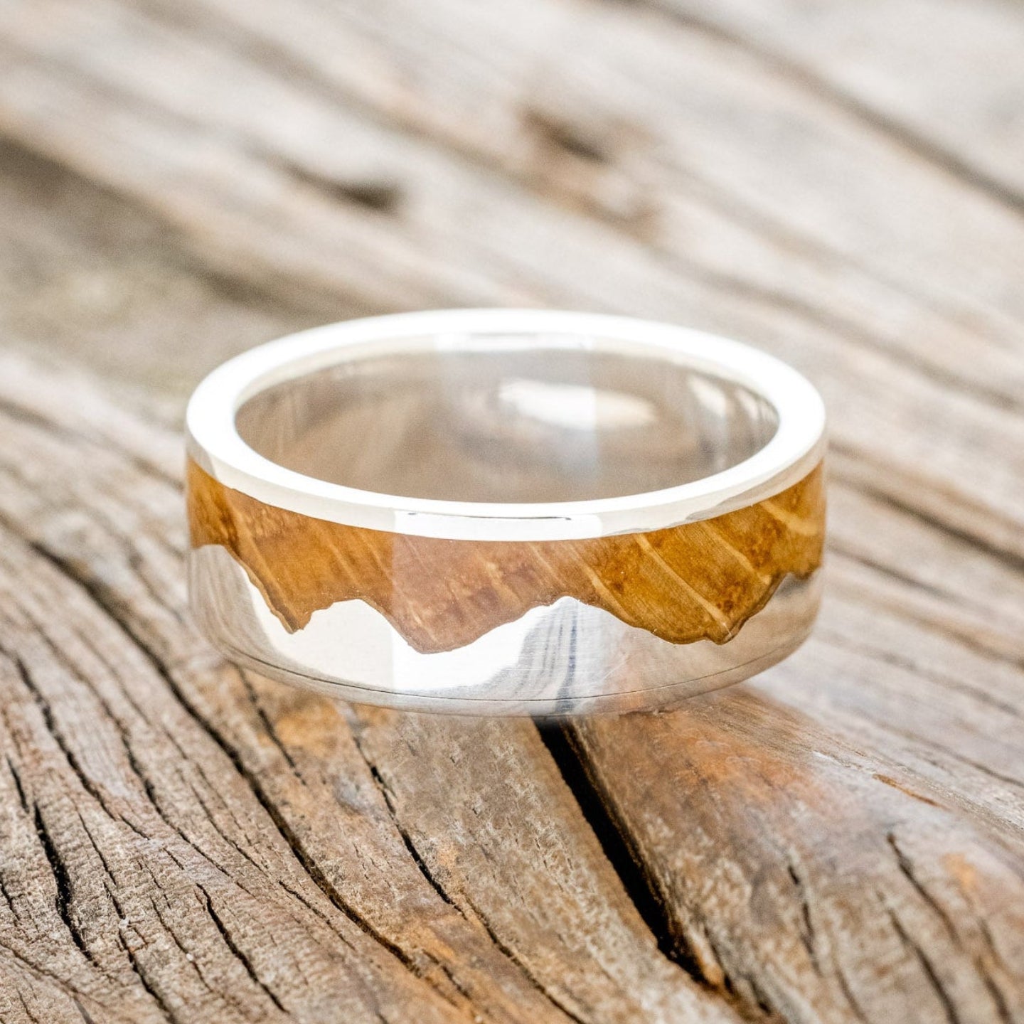 "HELIOS" - WHISKEY BARREL OAK & SILVER MOUNTAIN RANGE WEDDING BAND-15