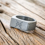 "HEMLOCK" - RUNE ENGRAVED SILVER POISON RING WITH A DARKNESS TREATMENT FINISH