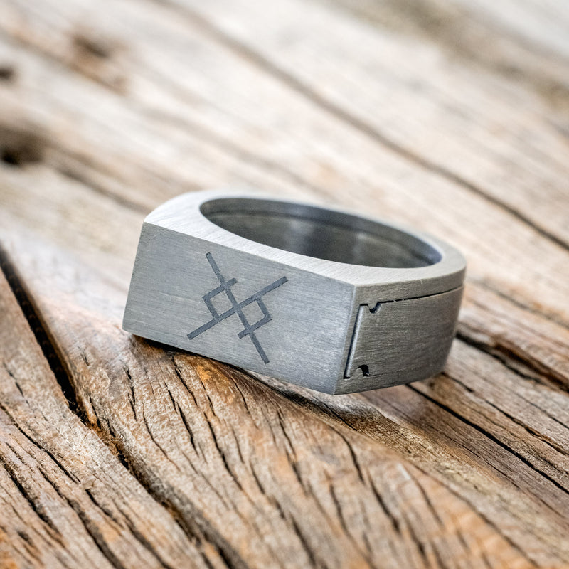 "HEMLOCK" - RUNE ENGRAVED SILVER POISON RING WITH A DARKNESS TREATMENT FINISH-2