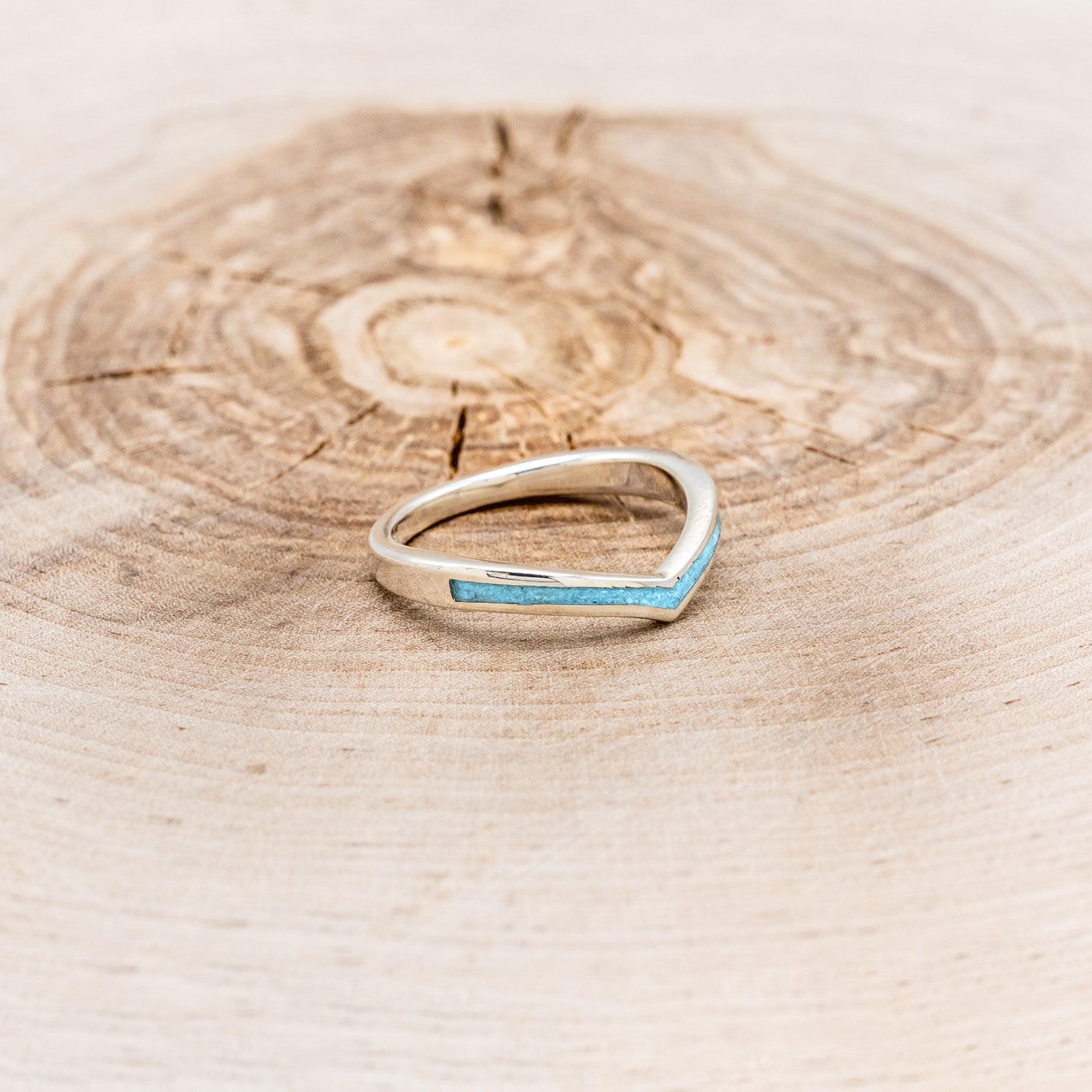 "KIDA" - V-SHAPE STACKING WEDDING BAND WITH TURQUOISE INLAY-19