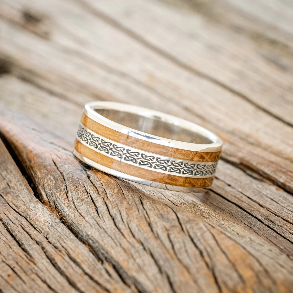 "RYDER" - CELTIC LOVE KNOT ENGRAVED & WHISKEY BARREL OAK WEDDING RING - SILVER - SIZE 9 3/4-Staghead Designs