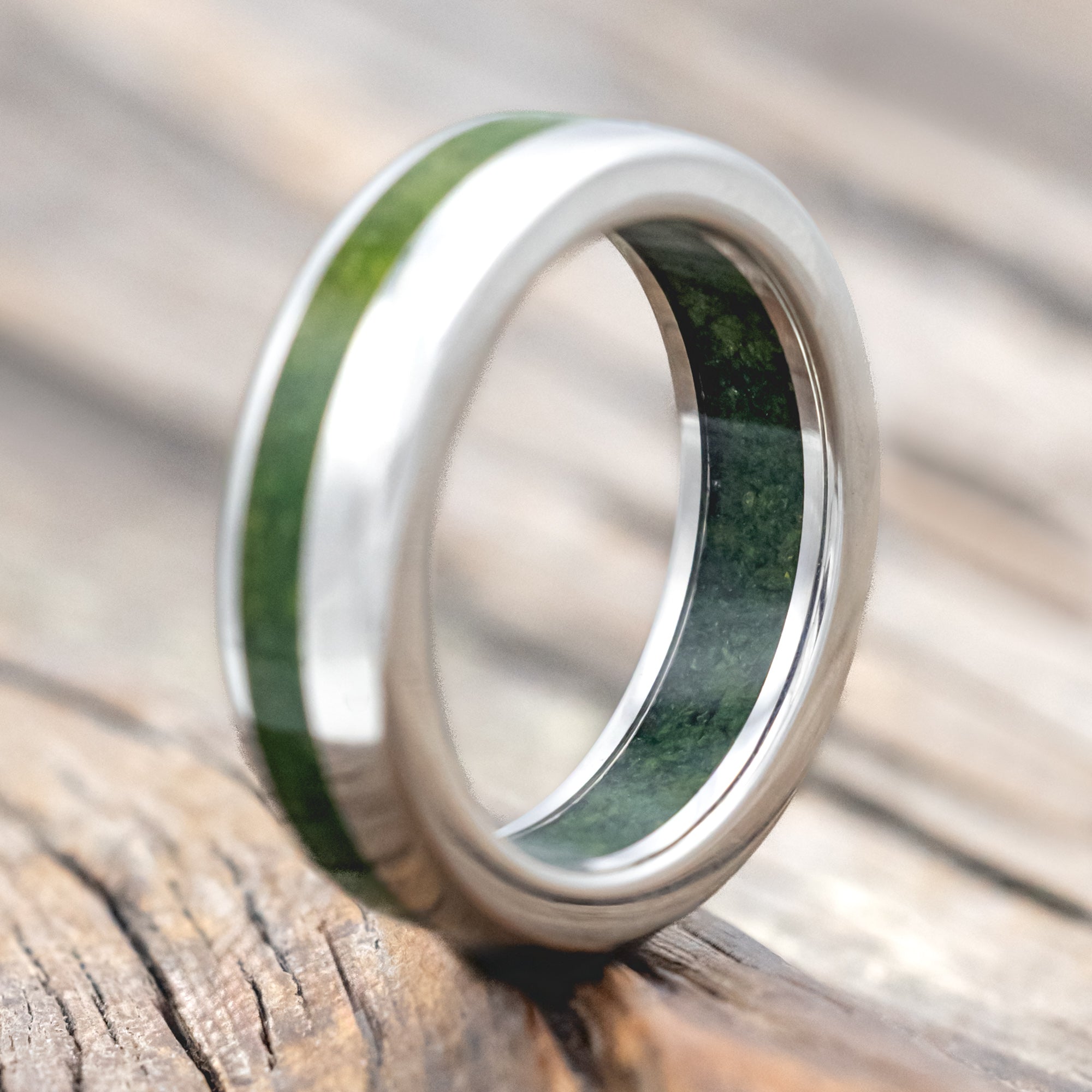 "VERTIGO" - MOSS INLAY & LINING WEDDING RING-Staghead Designs