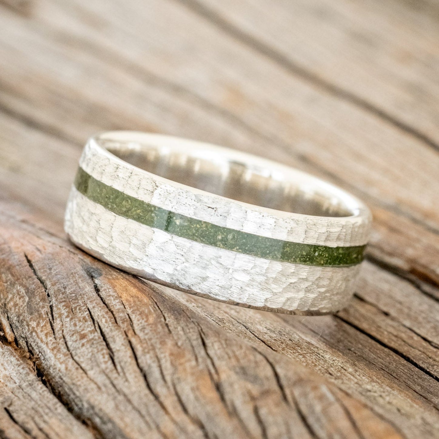 "VERTIGO" - MOSS WEDDING BAND WITH A HAMMERED FINISH-8