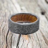 HAMMERED WEDDING BAND WITH WHISKEY BARREL LINING - BLACK ZIRCONIUM - SIZE 7 1/4-5