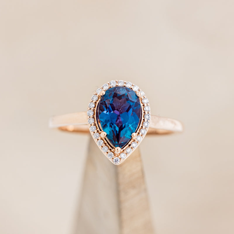 "CLARISS" - BRIDAL SUITE - PEAR SHAPED LAB-GROWN ALEXANDRITE ENGAGEMENT RING WITH DIAMOND HALO & TRACERS-21