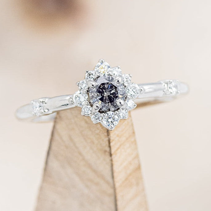 "STARLA" - ROUND CUT ENGAGEMENT RING WITH STARBURST DIAMOND HALO-3
