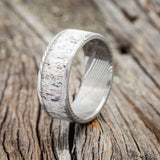 "RAINIER" - SINGLE CHANNEL INLAY WEDDING BAND-Staghead Designs