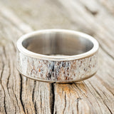 "RAINIER" - SINGLE CHANNEL INLAY WEDDING BAND-Staghead Designs