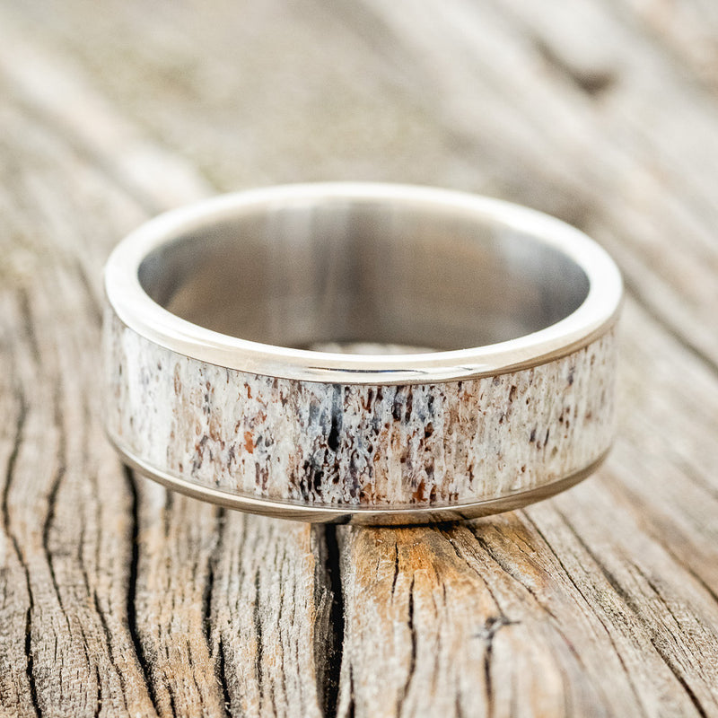 "RAINIER" - SINGLE CHANNEL INLAY WEDDING BAND-Staghead Designs