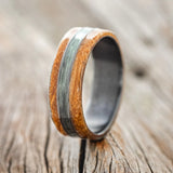 "GLEN" - WHISKEY BARREL OAK & FISHING LINE WEDDING RING - BLACK ZIRCONIUM - SIZE 15 1/2-1