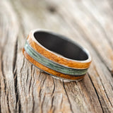 "GLEN" - WHISKEY BARREL OAK & FISHING LINE WEDDING RING - BLACK ZIRCONIUM - SIZE 15 1/2-3