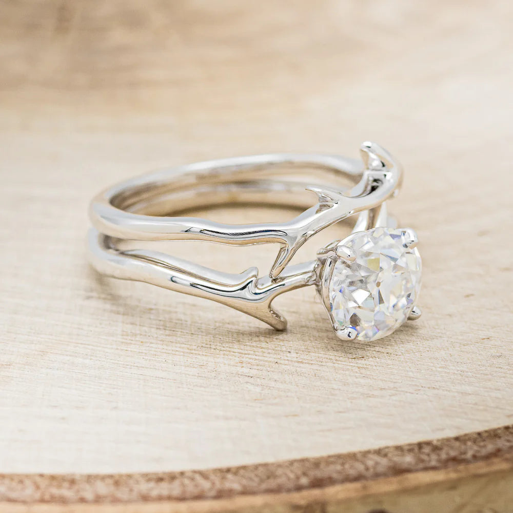 "ARTEMIS" - ROUND CUT MOISSANITE ENGAGEMENT RING WITH AN ANTLER STYLE STACKING BAND - 14K WHITE GOLD - SIZE 6-Staghead Designs