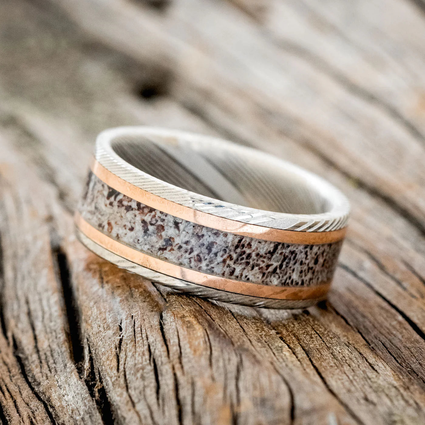 "Hollis" - Antler & 14K Yellow Gold Inlays Wedding Ring - Damascus Steel (8 MM) - Size 8 1/2