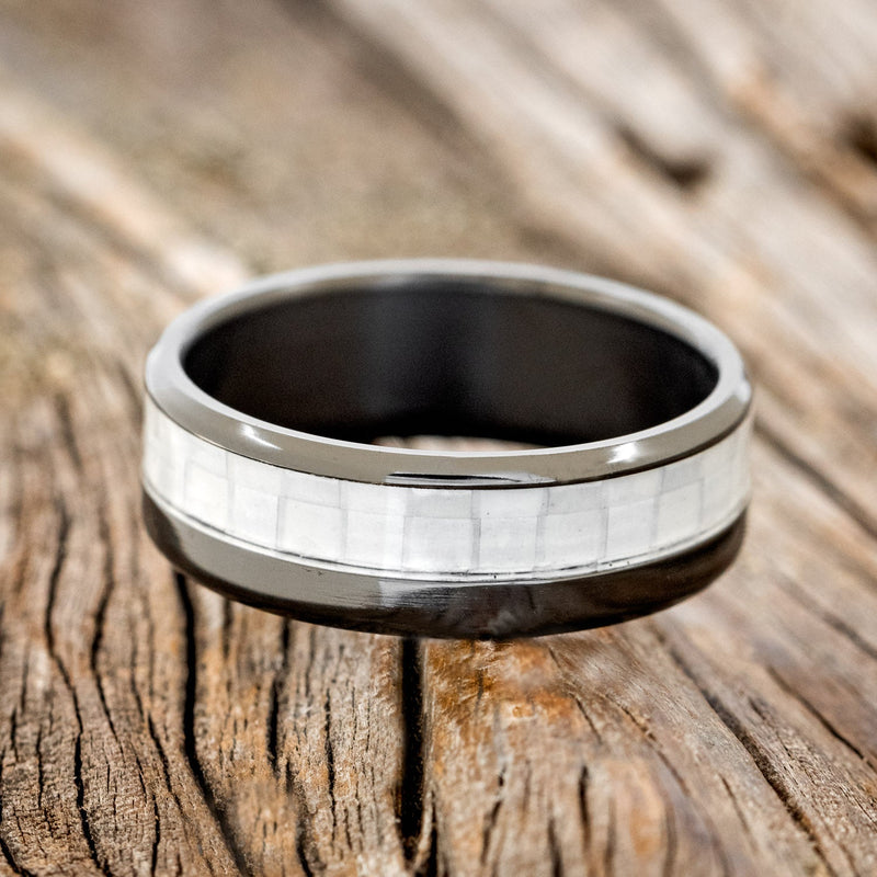 "TANNER" - WHITE CARBON FIBER WEDDING RING - BLACK ZIRCONIUM - SIZE 13-3