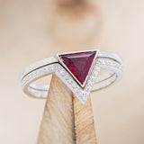 "JENNY FROM THE BLOCK" - TRIANGLE ENGAGEMENT RING-17