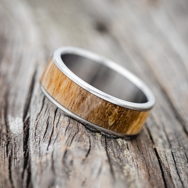 "RAINIER" - SPALTED MAPLE WOOD WEDDING BAND - TITANIUM - SIZE 9-2