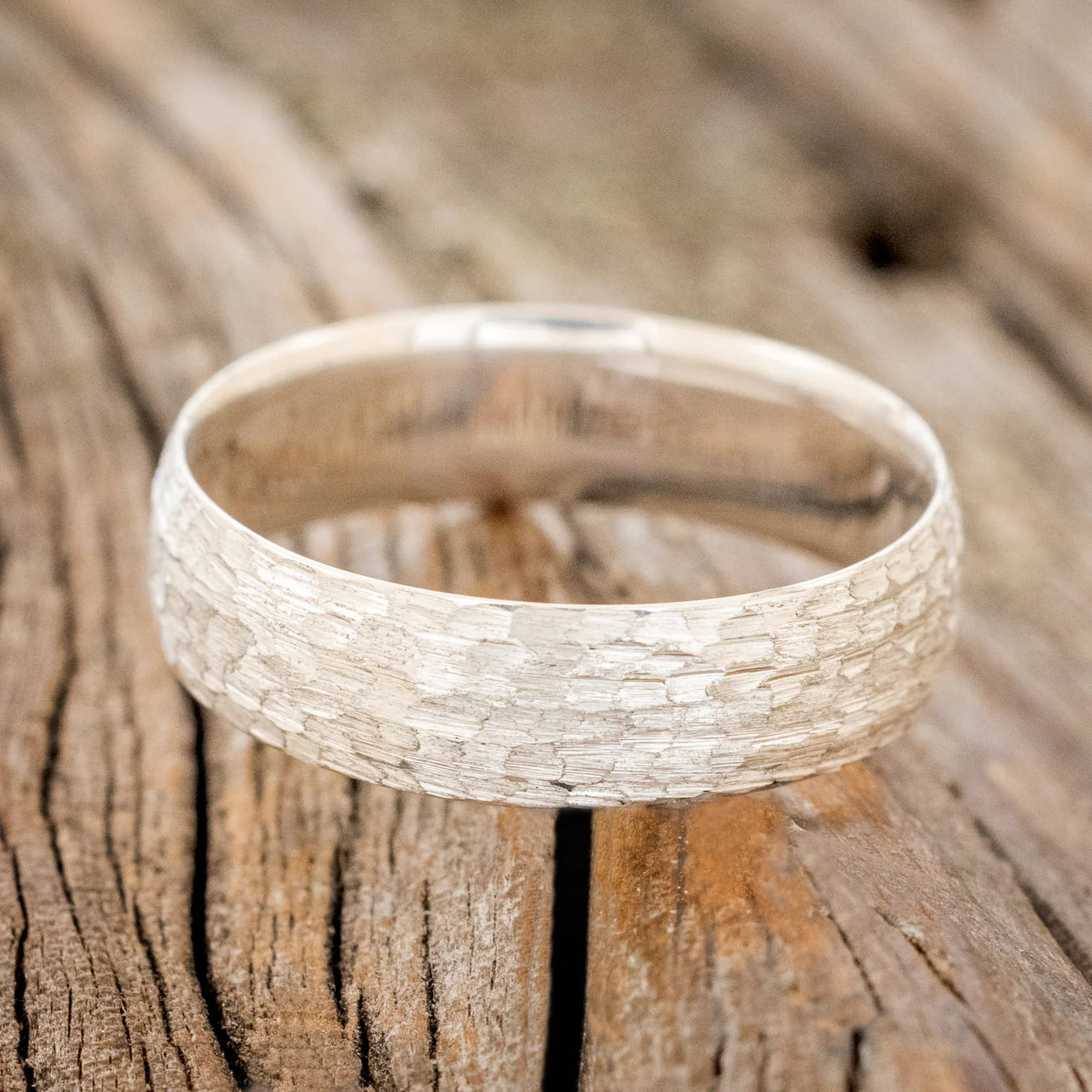 DOMED PROFILE WEDDING BAND WITH HAMMERED FINISH - SILVER (6MM) - SIZE 8 3/4-Staghead Designs