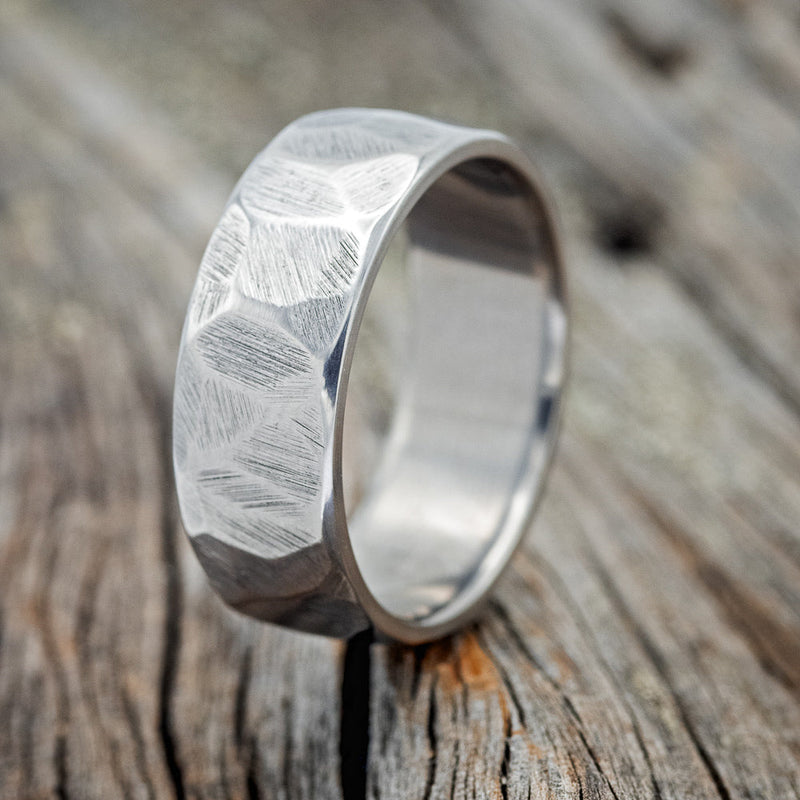 FACETED TITANIUM RING WITH TEXTURED FINISH (6MM) - WEDDING BAND - SIZE 7-1