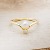 ROUND AKOYA PEARL ENGAGEMENT RING WITH DIAMOND ACCENT & DIAMOND TRACER-22