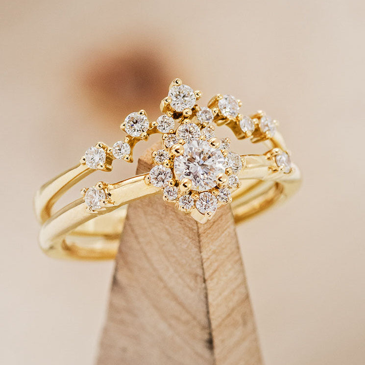 "STARLA" - ROUND CUT DIAMOND ENGAGEMENT RING WITH STARBURST DIAMOND HALO-Staghead Designs