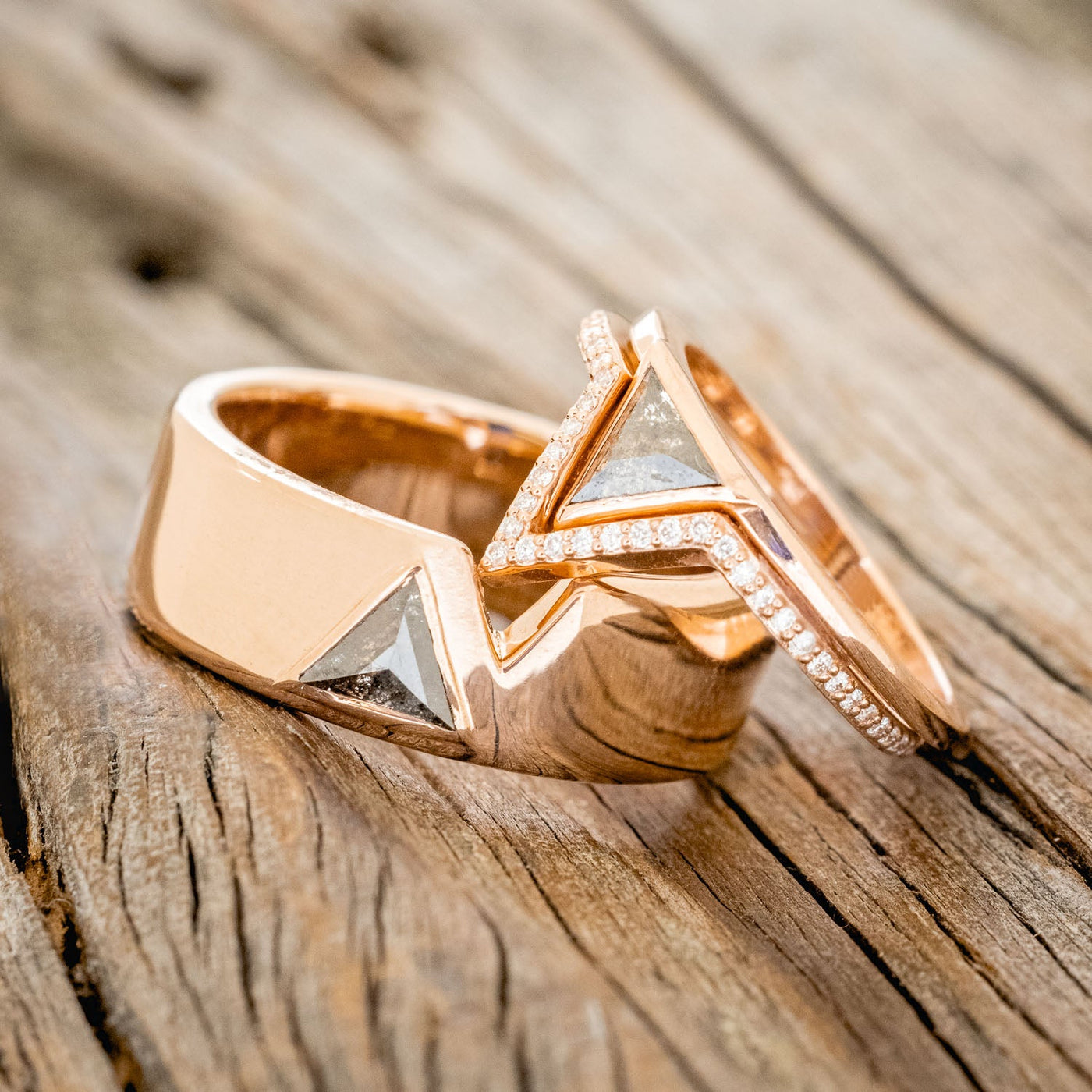 Triangle Cut Rings Triangle wedding ring 60 photos - Vianawedding.com
