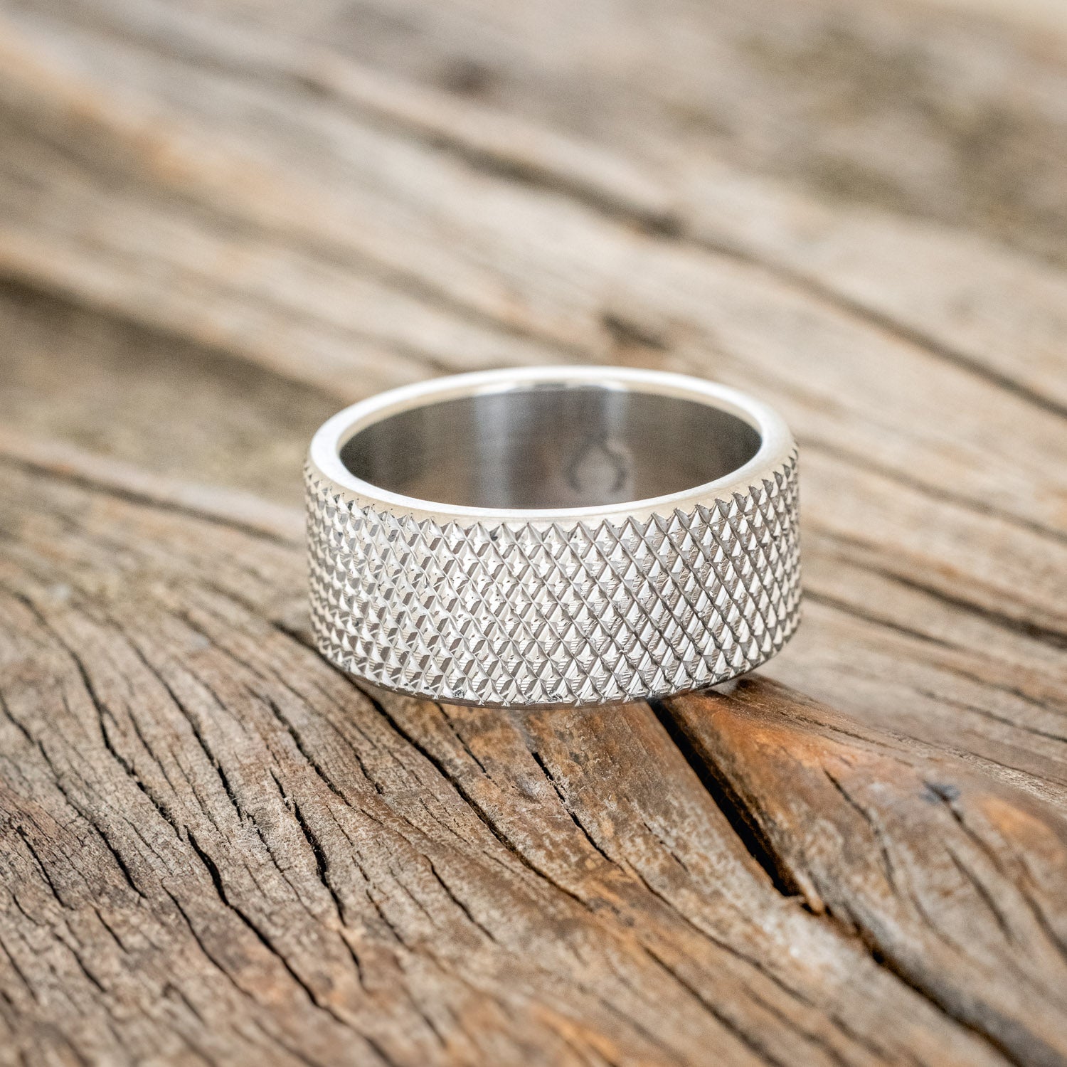 SOLID METAL WEDDING BAND WITH KNURLED FINISH-7