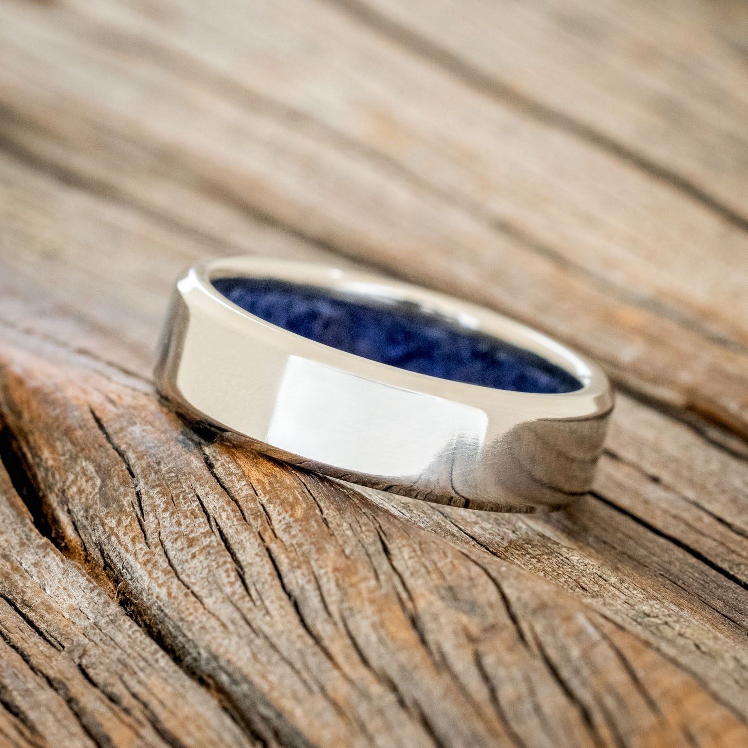 BLUE GOLDSTONE CHANNEL LINED RING-2