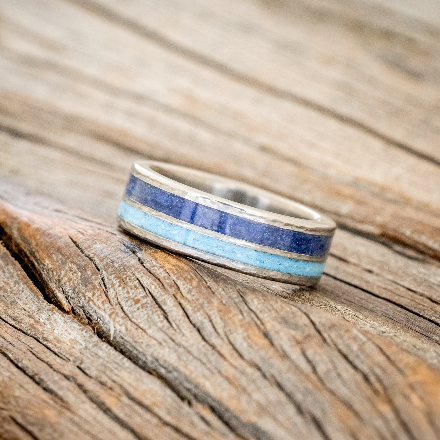 "RAPTOR" - LAPIS LAZULI & TURQUOISE WEDDING RING FEATURING A HAMMERED BAND-2
