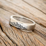 MOUNTAIN ENGRAVED WEDDING BAND WITH LINING-Staghead Designs