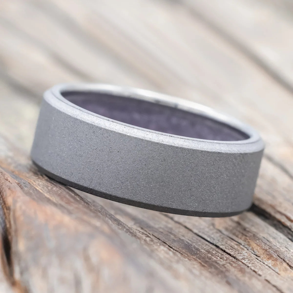 "Hyperion" - Crushed Amethyst Lined Wedding Band With A Sandblasted Finish - Titanium (8mm) - Size 7 1/2
