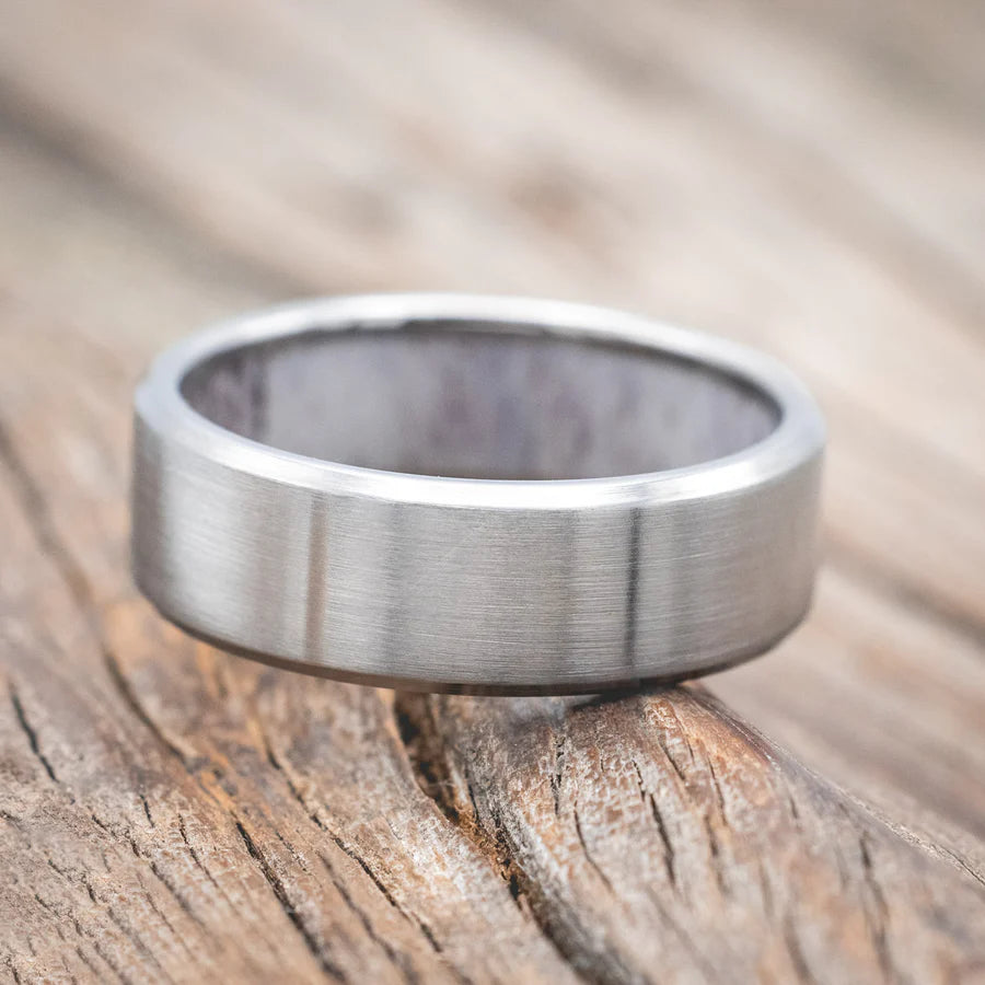 ANTLER LINED WEDDING BAND WITH BRUSHED FINISH - TITANIUM (6MM) - SIZE 8-Staghead Designs