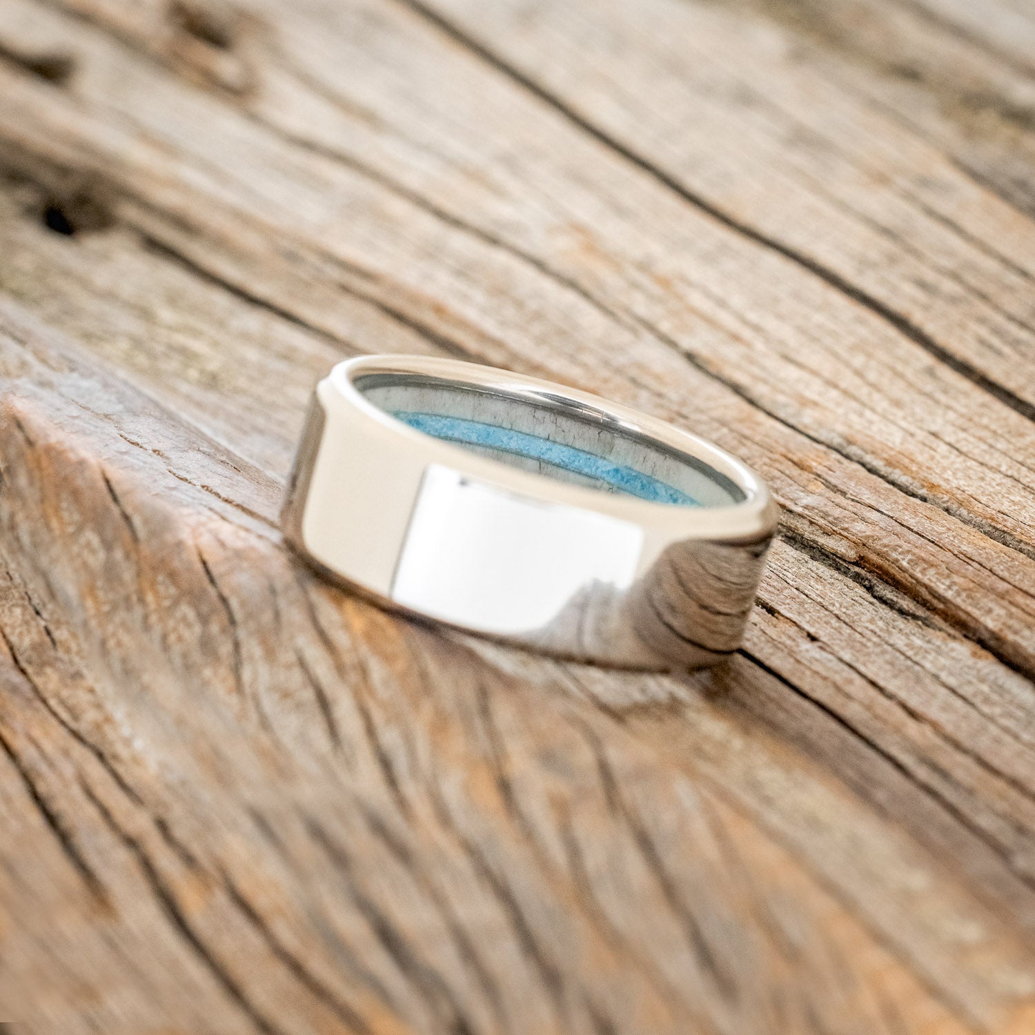ANTLER LINED WEDDING BAND WITH OFF SET TURQUOISE-2