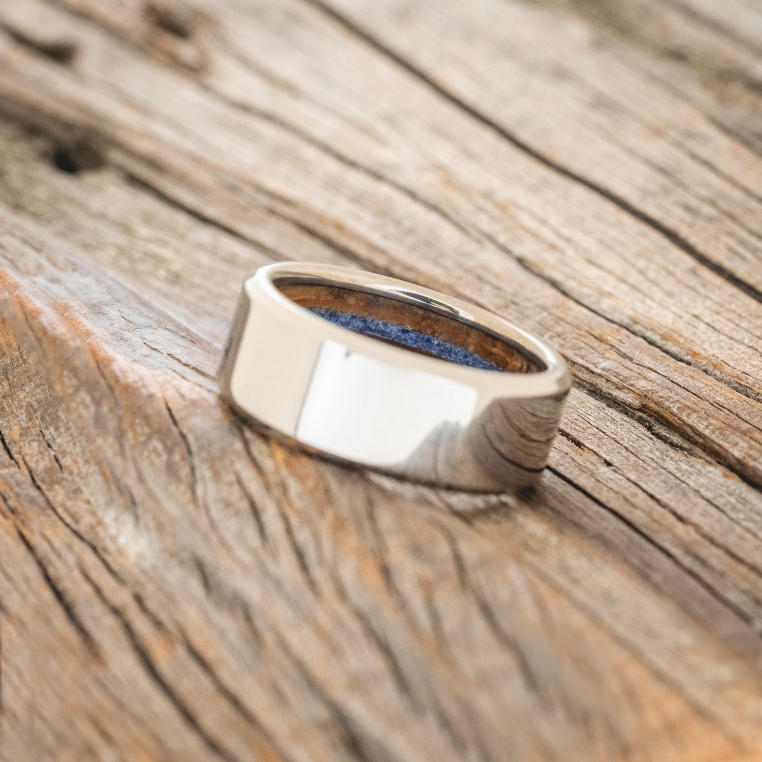 "ARGOS" - IRONWOOD, WHISKEY BARREL OAK & LAPIS LAZULI LINED WEDDING BAND-2
