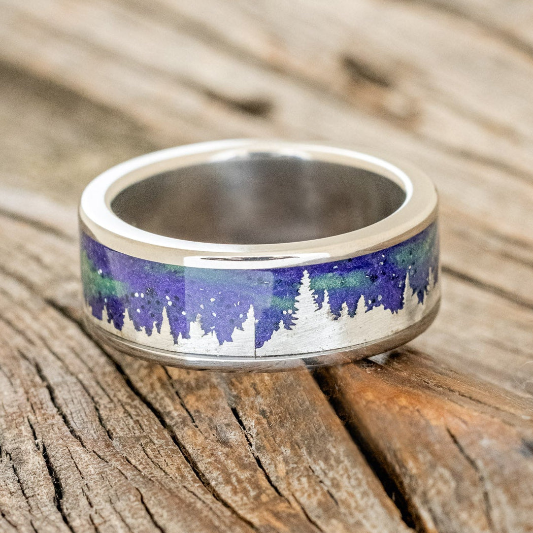 "BOREALIS" - SILVER TREES ENGRAVED WEDDING RING WITH GLOW IN THE DARK NORTHERN LIGHTS-3